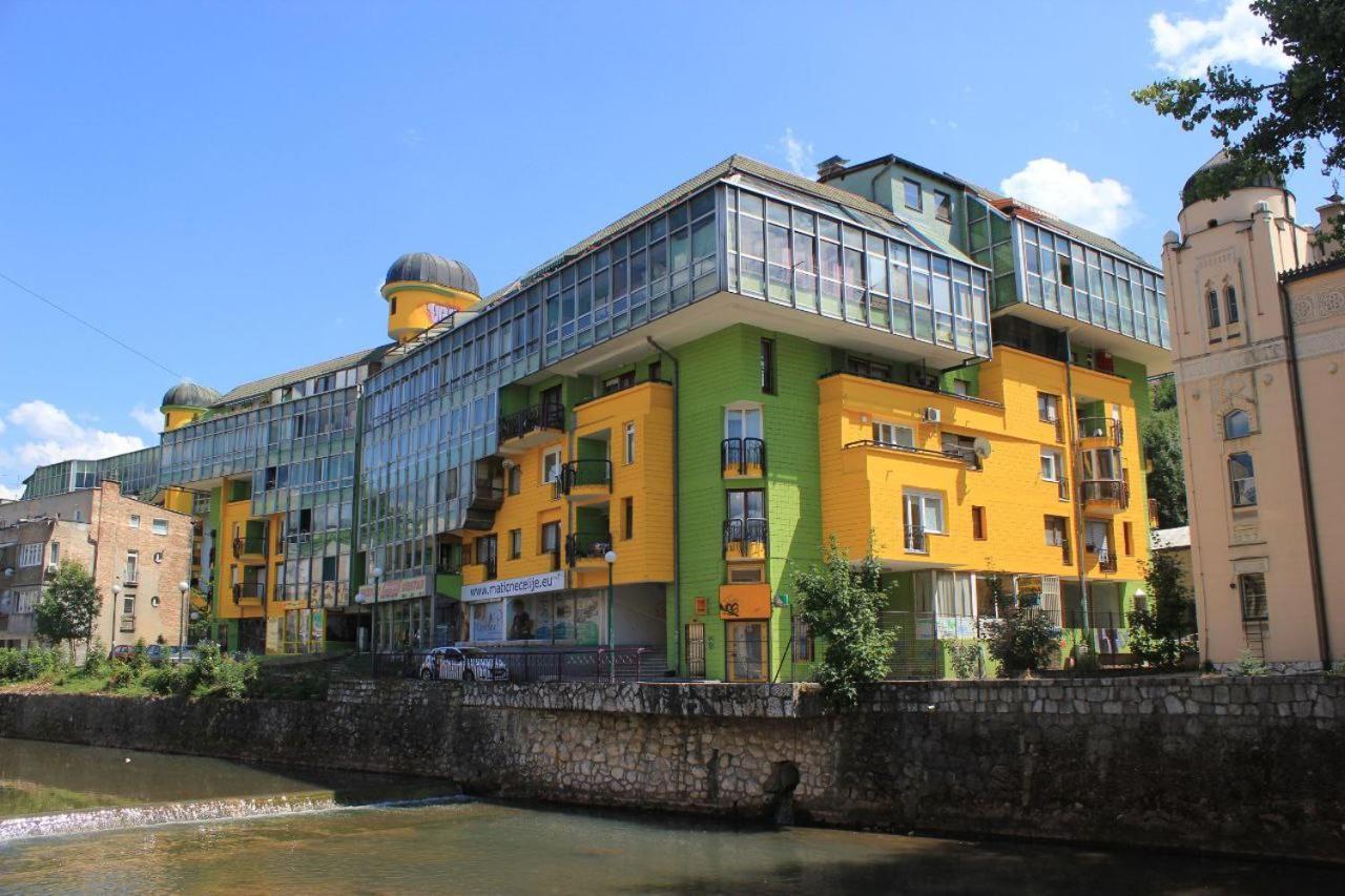 Papagajka Art And Fun Daire Saraybosna Dış mekan fotoğraf